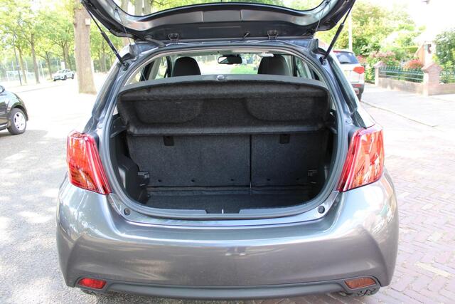 Toyota YARIS 1.5 Hybrid Aspiration Navi, Cruise, Camera