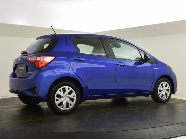 Toyota YARIS 1.5 Hybrid | Parkeersensoren V+A | Navigatie | Stoelverwarming