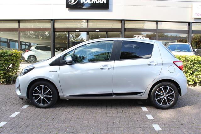Toyota YARIS 1.5 Hybrid Dynamic | Rijklaar | Keyless | Stoelverw.| Clima | Cruise | Camera | Apple/Android