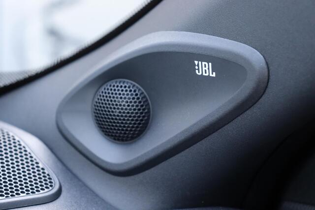 Toyota YARIS Cross 1.5 Hybrid GR Sport, Head up display, JBL-audio, Stuurverwarming