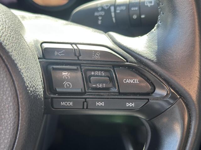 Toyota YARIS 1.5 Hybrid First Edition / Automaat / Navigatie / Adaptieve cruise control / Apple Carplay + Android Auto / Climate Control / Keyless entry /