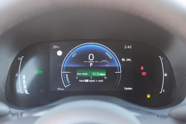 Toyota YARIS Cross 1.5 Hybrid 130pk CVT Teamplayer | App Connect | Climate | Adaptive Cruise | Full LED | Camera | Keyless | Blind Spot | Stoelverwarming