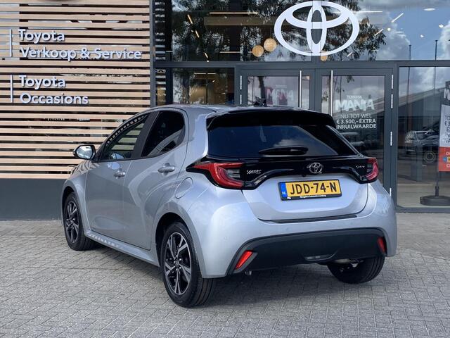 Toyota YARIS 1.5 Hybrid 115 Dynamic | Comfort pack | Blindspot | Comfort pack