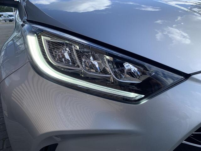 Toyota YARIS 1.5 Hybrid 115 Dynamic | Comfort pack | Blindspot | Comfort pack