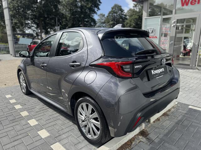 Toyota YARIS 1.5 VVT-i Dynamic Head-up display, Apple/Android, Camera, Voorstoelen verwarmd , All-in Rijklaarprijs