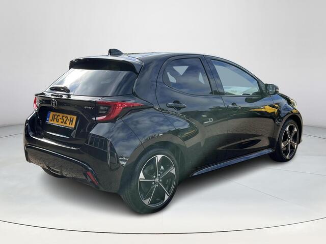 Toyota YARIS 1.5 Hybrid 130 Executive | Night sky black metallic | Demonstratie auto |