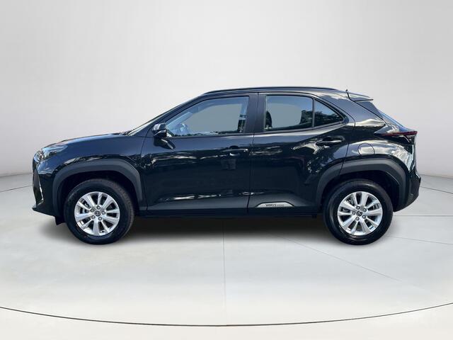 Toyota YARIS Cross 1.5 Hybrid 115 Active | Night sky black metallic | Demonstratie auto |