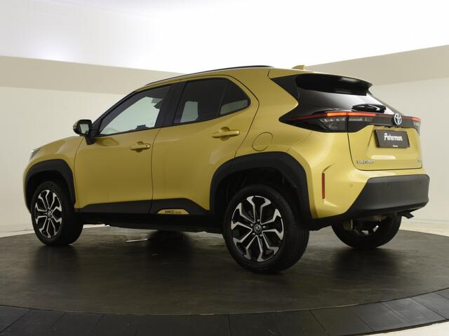 Toyota YARIS 1.5 Hybrid Dynamic | Parkeersensoren V+A | Stoelverwarming