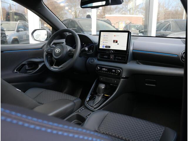 Toyota YARIS 1.5 Hybrid 130 Launch Edition Panoramadak | Camera | Apple Carplay | JBL