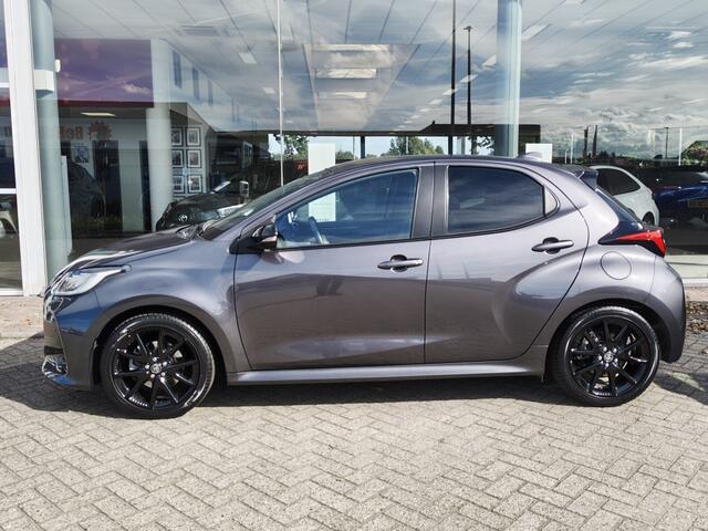 Toyota YARIS 1.5 Hybrid Executive | Pano | JBL | Navi | Sensoren v/a | Blind