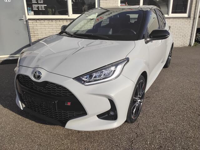 Toyota YARIS 1.5 Hybrid GR Sport Garantie*two tone*