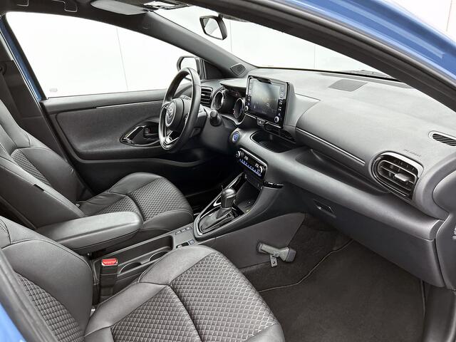 Toyota YARIS 1.5 Hybrid Executive | 1e Eigenaar | BTW'er | Navigatie | Stoelverwarming | Dealer Onderhouden |