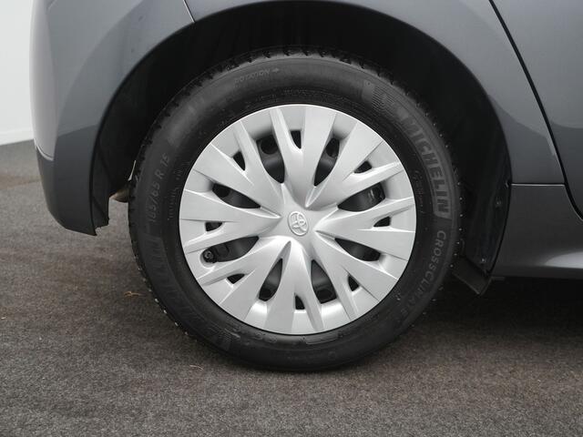 Toyota YARIS 1.5 Hybrid Active - RIJKLAARPRIJS - All Seasonbanden - Achteruitrijcamera - Adaptive Cruise Control - Apple Carplay/Android Auto