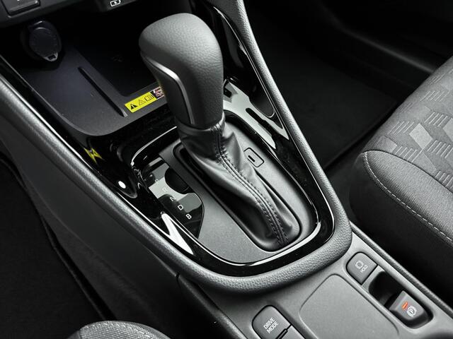 Toyota YARIS 1.5 Hybrid 115 Dynamic *DEMO* | Comfort Pack | Stoelverwarming | Parkeersensoren V+A | Apple Carplay -/ Android Auto |