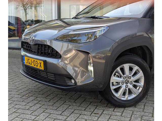 Toyota YARIS Cross 1.5 Hybrid 115 Active | ACC | PDC V+A | Climate control | Apple Carplay / Android Auto | Qi-lader