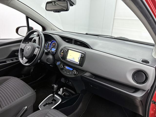 Toyota YARIS 1.5 Hybrid Dynamic | LM velgen | Full map navigatie | Cruise control | Climate control |