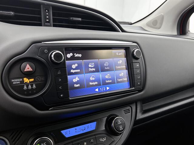 Toyota YARIS 1.5 Hybrid Dynamic | LM velgen | Full map navigatie | Cruise control | Climate control |