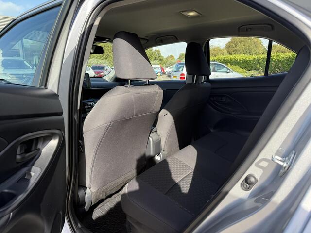 Toyota YARIS Cross 1.5 Hybrid 115 Active | ACC | PDC V+A | Climate control | Apple Carplay / Android Auto | Qi-lader