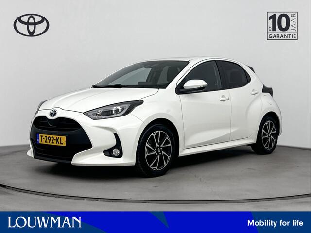 Toyota YARIS 1.5 Hybrid Dynamic Limited | Stoel-/Stuurverwarming | Lichtmetalen Velgen | Apple Carplay/Android Auto | Mistlampen |