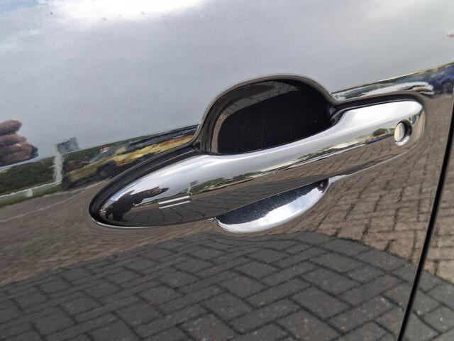 Toyota YARIS Cross 1.5 Hybrid 115 Dynamic met Comfort Pack