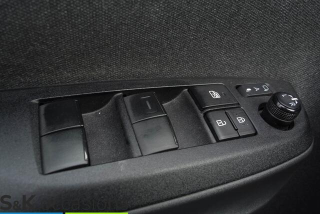 Toyota YARIS 1.5 Hybrid Executive 10 Jaar Garantie!