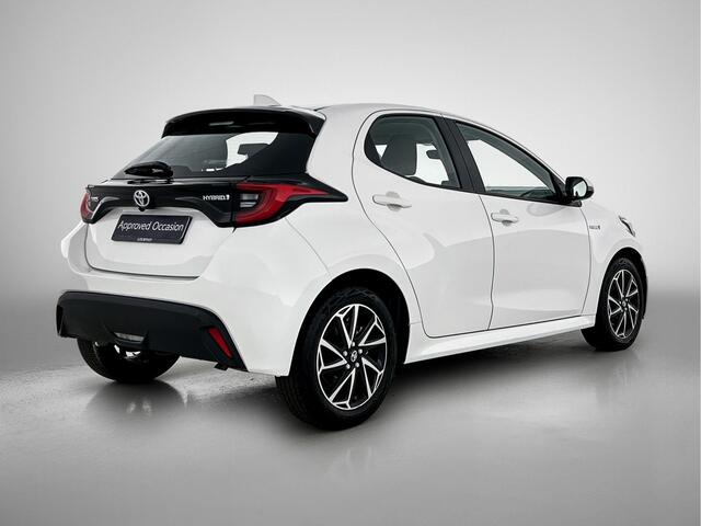 Toyota YARIS 1.5 Hybrid 115 Business | LM velgen |