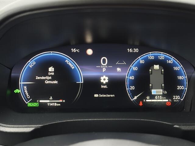 Toyota YARIS 1.5 Hybrid 130 Executive | Sensoren | Stuur- Stoelverwarming | B