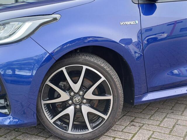 Toyota YARIS 1.5 Hybrid Launch Edition | Stoel- & stuurverwarming | Trekhaak | Carplay - Android Auto
