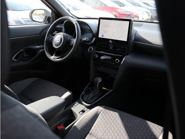 Toyota YARIS 1.5 Hybrid 130 Dynamic I Direct leverbaar I Carplay I Camera