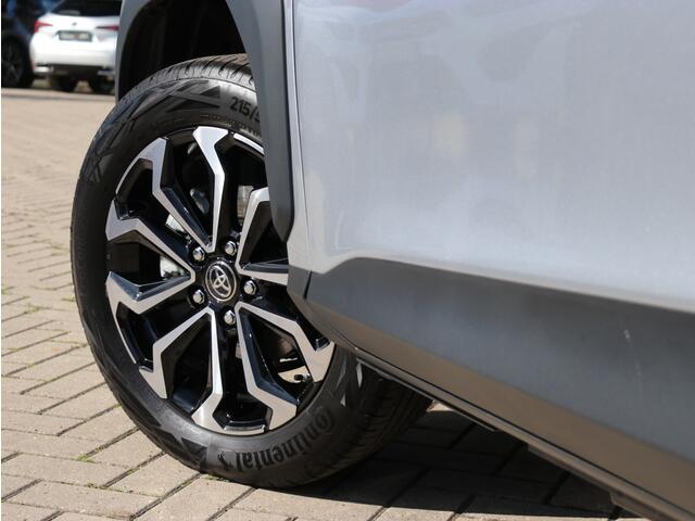 Toyota YARIS 1.5 Hybrid 130 Dynamic I Direct leverbaar I Carplay I Camera