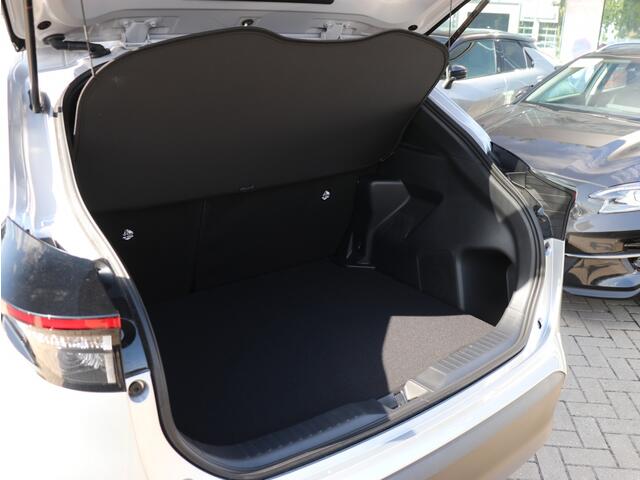 Toyota YARIS 1.5 Hybrid 130 Dynamic I Direct leverbaar I Carplay I Camera