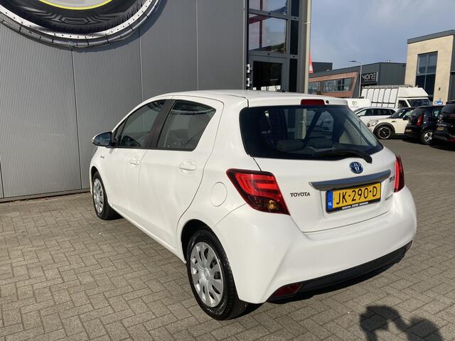 Toyota YARIS 1.5 Hybrid Aspiration Xenon verlichting | Camera | Cruise control | NAP | Clima