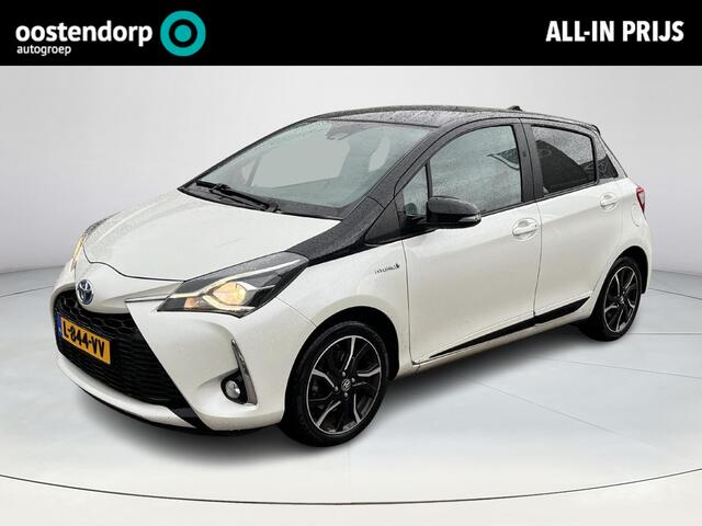 Toyota YARIS 1.5 Hybrid Bi-Tone | Parkeercamera | Stoelverwarming | Donker glas | Cruise control |