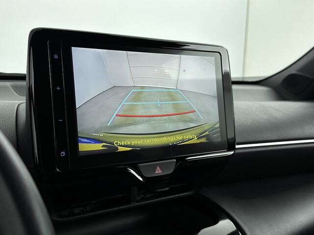 Toyota YARIS Cross 1.5 Hybrid Dynamic Limited | Parkeersensoren | Stoelverwarming | Elek. inklapbare buitenspiegels |
