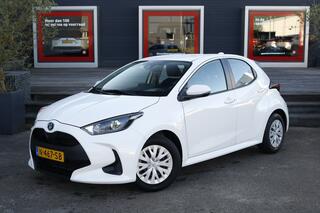 toyota-yaris-1.5-hybrid-active