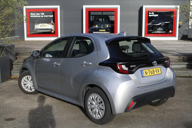 Toyota YARIS 1.5 Hybrid Active