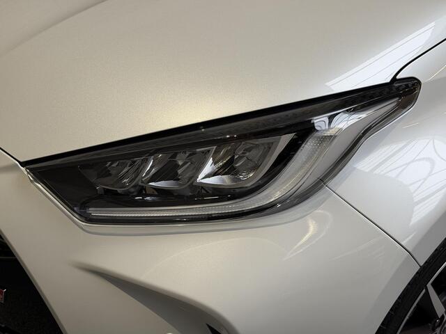 Toyota YARIS Hybrid 130 GR Sport