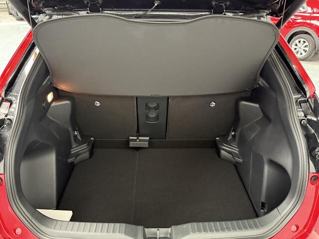 Toyota YARIS Cross 1.5 Hybrid 130 Executive Premium pakket! NL auto, slechts 2404KM! 1e eigenaar met trekhaak!