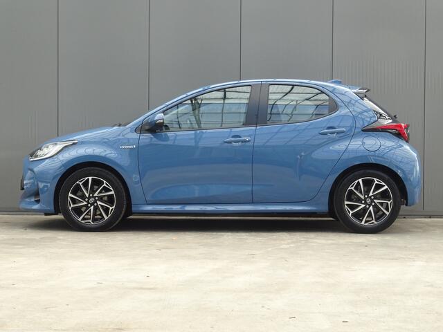Toyota YARIS 1.5 Hybrid Dynamic * LED * CAMERA * NAVIGATIE !!