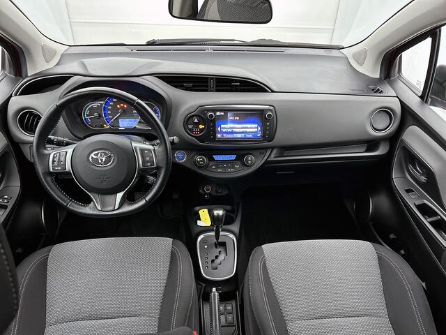 Toyota YARIS 1.5 Hybrid Trend Bi-Tone | Navigatie | Lijndetectie | Cruise Control