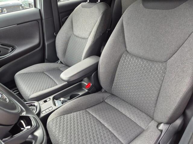 Toyota YARIS 1.5 HYBR 130 DYNAMIC WINTER