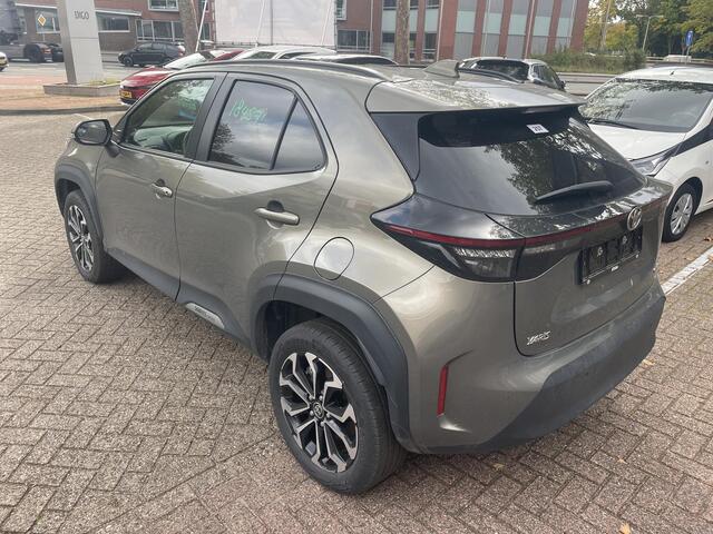 Toyota YARIS Cross 1.5 Hybrid 115 Dynamic | Stuur- & Stoelverwarming | Dodehoek detectie | Parkeersensoren | Navigatie