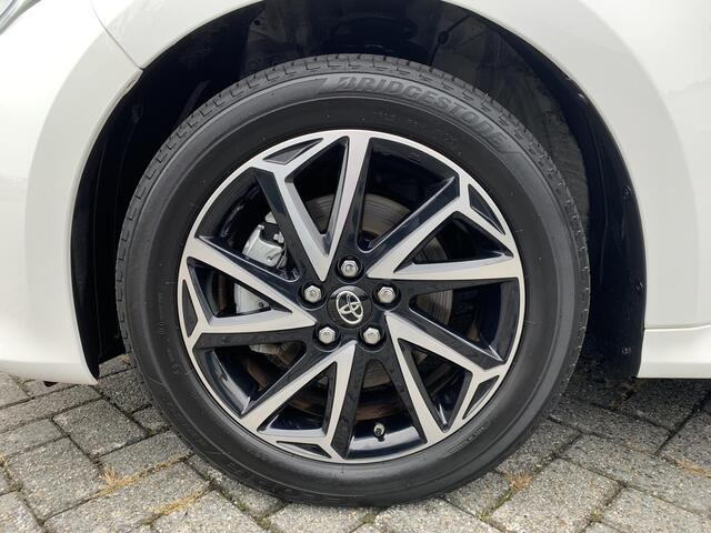 Toyota YARIS 1.5 Hybrid Dynamic