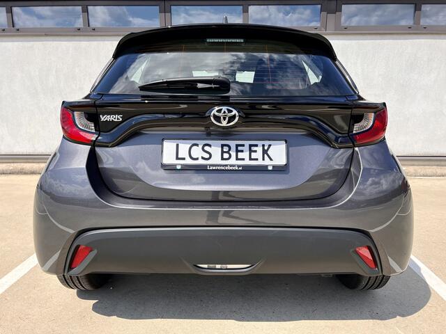 Toyota YARIS 1.5 VVT-i Active Achteruitrijcamera | Carplay | 1ste eigenaar | % Bovag Occasion Partner %