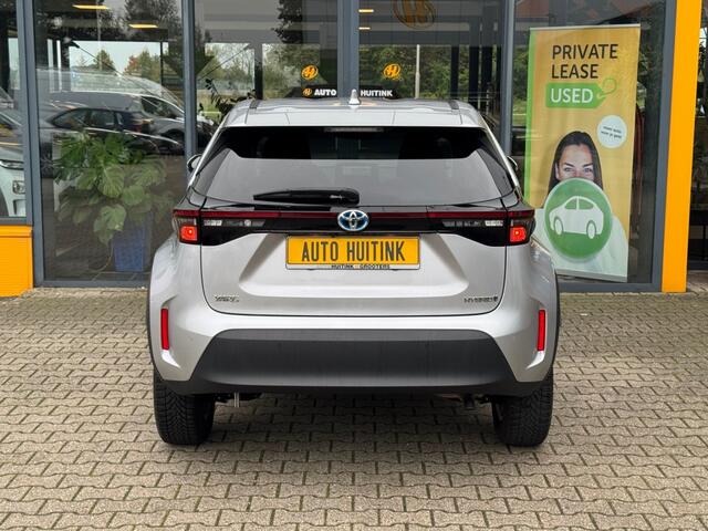 Toyota YARIS 1.5 Hybrid Comfort - navi - apple/android- camera