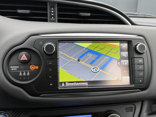 Toyota YARIS 1.5 Hybrid Aspiration 2e Eigenaar,Navi,Camera,Clima,Cruise,Nieuwe APK bij Aflevering