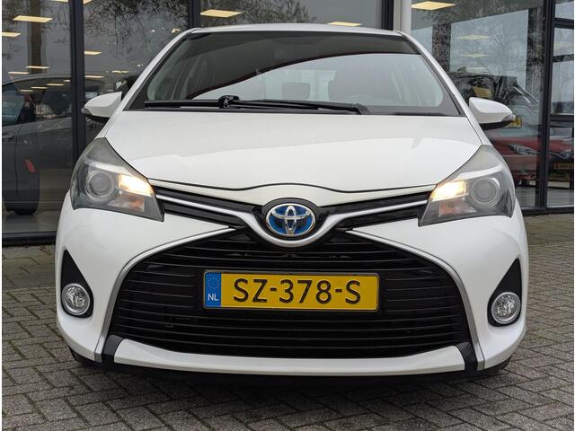 Toyota YARIS 1.5 Hybrid Now | Cruise Control | Climate control | Camera | Bluetooth | All Season