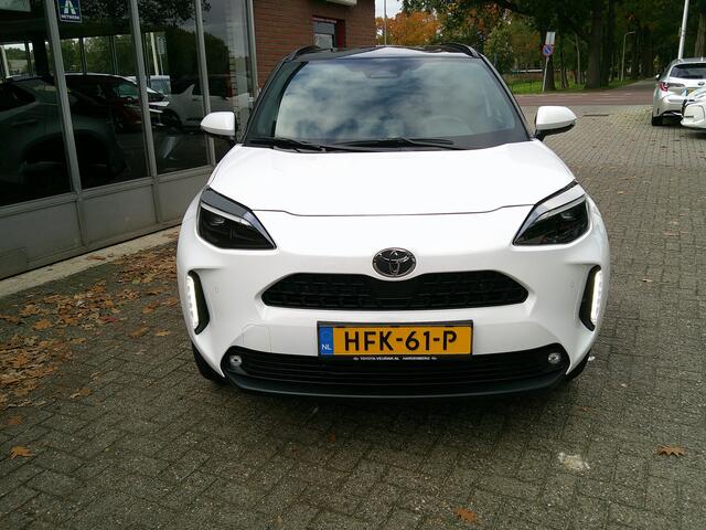 Toyota YARIS Cross 1.5 Hybrid 130 Dynamic Bi-tone