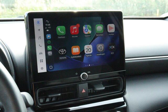 Toyota YARIS Cross 1.5 Hybrid 115 First Edition, Comfort Pack