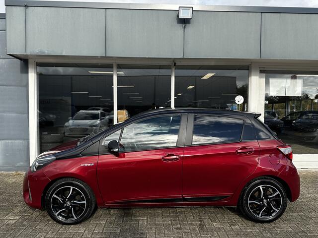 Toyota YARIS 1.5 Hybrid Bi-Tone NAVI,CLIMA,CRUISE,LICHTMETAAL